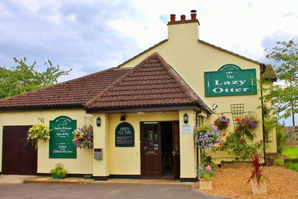 The Lazy Otter Stretham Exterior foto